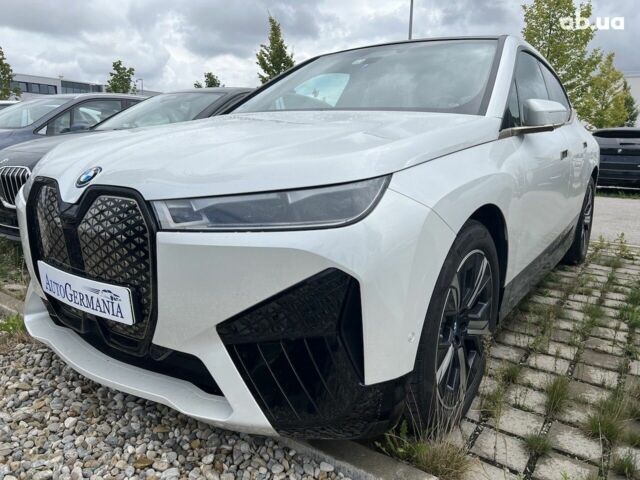 БМВ iX, об'ємом двигуна 0 л та пробігом 1 тис. км за 122591 $, фото 33 на Automoto.ua
