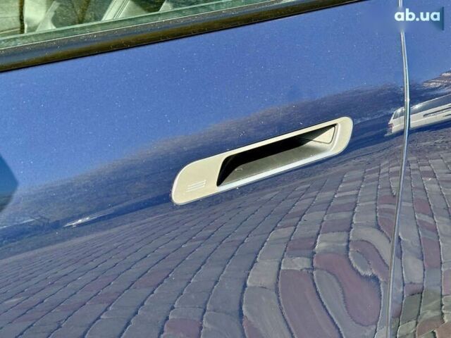 БМВ iX, объемом двигателя 0 л и пробегом 121 тыс. км за 39999 $, фото 14 на Automoto.ua