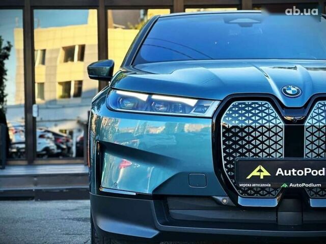 БМВ iX, объемом двигателя 0 л и пробегом 36 тыс. км за 62999 $, фото 7 на Automoto.ua