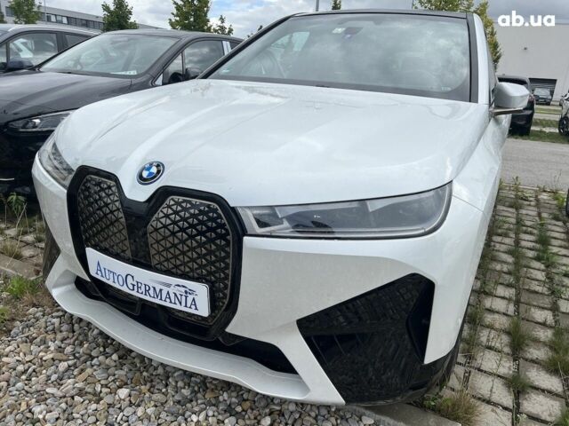 БМВ iX, об'ємом двигуна 0 л та пробігом 1 тис. км за 122591 $, фото 24 на Automoto.ua