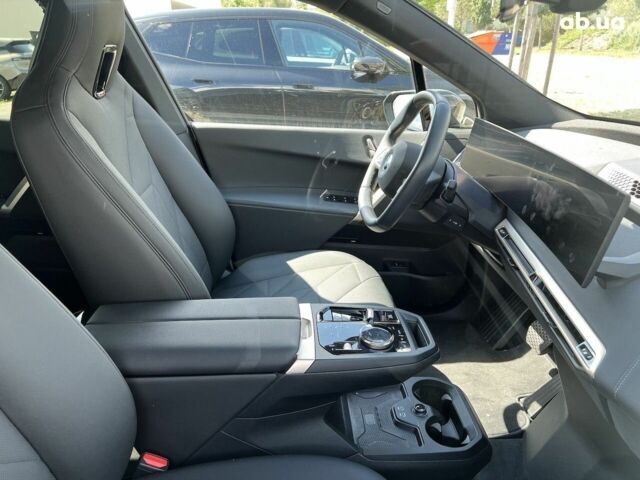 БМВ iX, объемом двигателя 0 л и пробегом 2 тыс. км за 118353 $, фото 14 на Automoto.ua