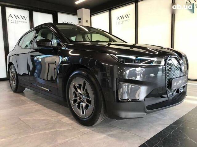 БМВ iX, объемом двигателя 0 л и пробегом 56 тыс. км за 46900 $, фото 2 на Automoto.ua
