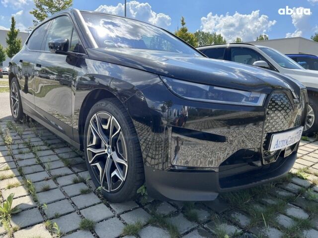БМВ iX, объемом двигателя 0 л и пробегом 2 тыс. км за 118353 $, фото 33 на Automoto.ua