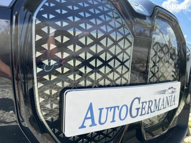 БМВ iX, объемом двигателя 0 л и пробегом 2 тыс. км за 118353 $, фото 32 на Automoto.ua