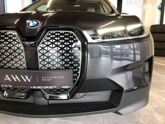 БМВ iX, объемом двигателя 0 л и пробегом 56 тыс. км за 46900 $, фото 6 на Automoto.ua