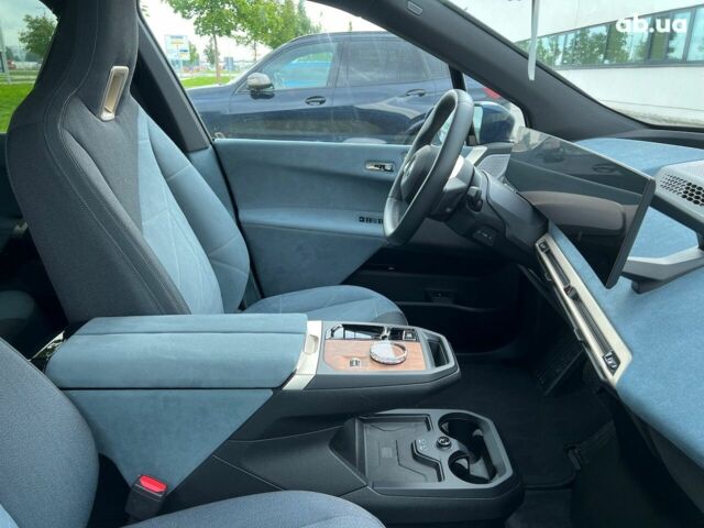 БМВ iX, объемом двигателя 0 л и пробегом 2 тыс. км за 124526 $, фото 3 на Automoto.ua