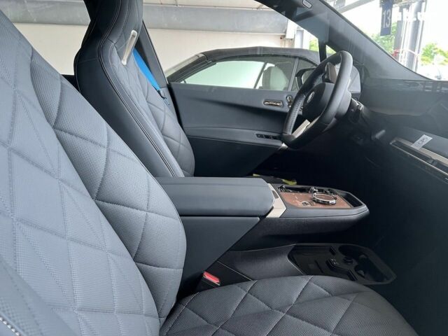 БМВ iX, об'ємом двигуна 0 л та пробігом 1 тис. км за 79119 $, фото 13 на Automoto.ua