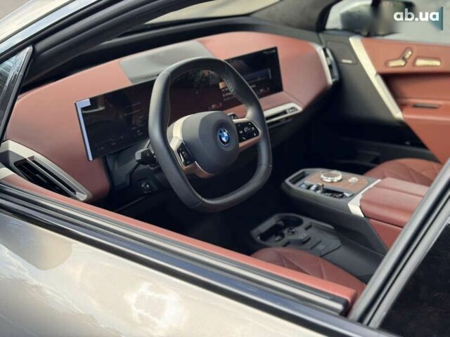 БМВ iX, объемом двигателя 0 л и пробегом 3 тыс. км за 64900 $, фото 20 на Automoto.ua