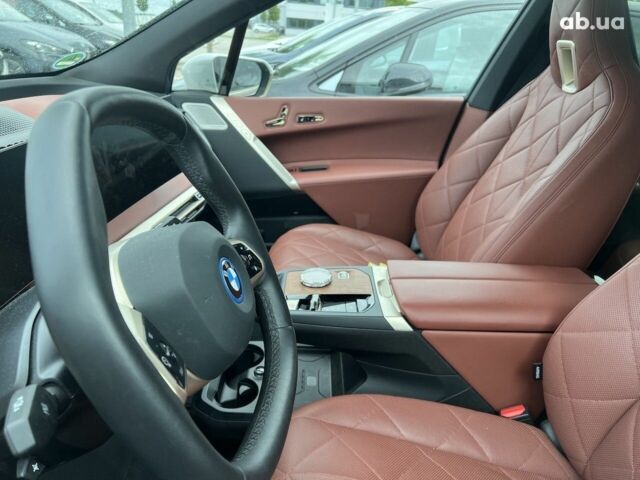 БМВ iX, об'ємом двигуна 0 л та пробігом 1 тис. км за 122591 $, фото 5 на Automoto.ua