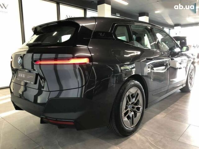 БМВ iX, объемом двигателя 0 л и пробегом 56 тыс. км за 46900 $, фото 8 на Automoto.ua