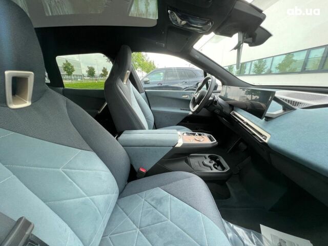 БМВ iX, объемом двигателя 0 л и пробегом 2 тыс. км за 124526 $, фото 4 на Automoto.ua