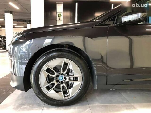 БМВ iX, объемом двигателя 0 л и пробегом 56 тыс. км за 46900 $, фото 7 на Automoto.ua