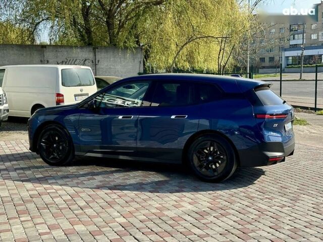 БМВ iX, объемом двигателя 0 л и пробегом 121 тыс. км за 39999 $, фото 17 на Automoto.ua