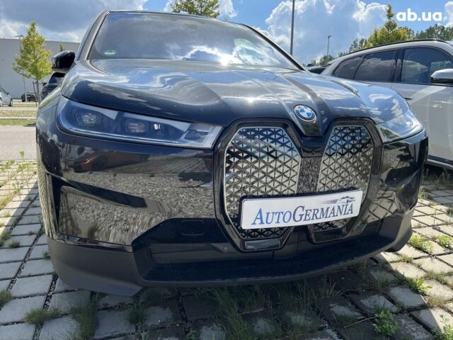 БМВ iX, объемом двигателя 0 л и пробегом 2 тыс. км за 118353 $, фото 34 на Automoto.ua