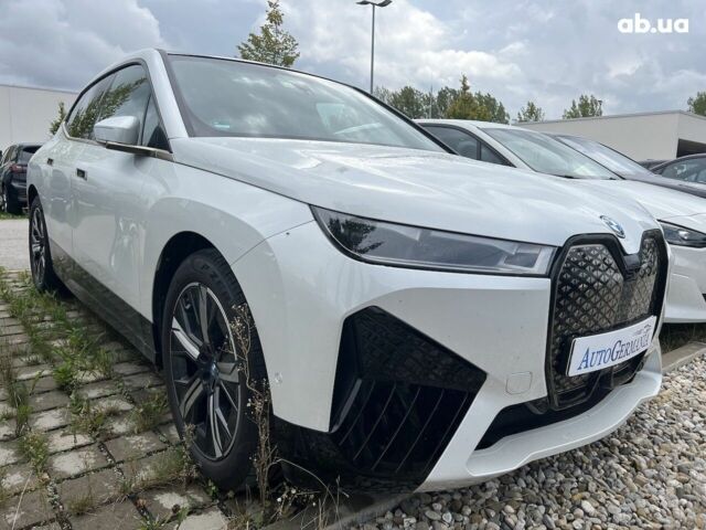 БМВ iX, об'ємом двигуна 0 л та пробігом 1 тис. км за 122591 $, фото 39 на Automoto.ua