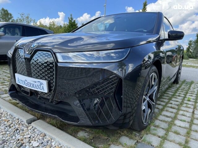 БМВ iX, объемом двигателя 0 л и пробегом 0 тыс. км за 127069 $, фото 24 на Automoto.ua