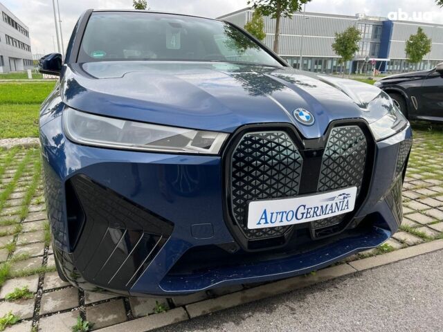 БМВ iX, объемом двигателя 0 л и пробегом 2 тыс. км за 124526 $, фото 27 на Automoto.ua