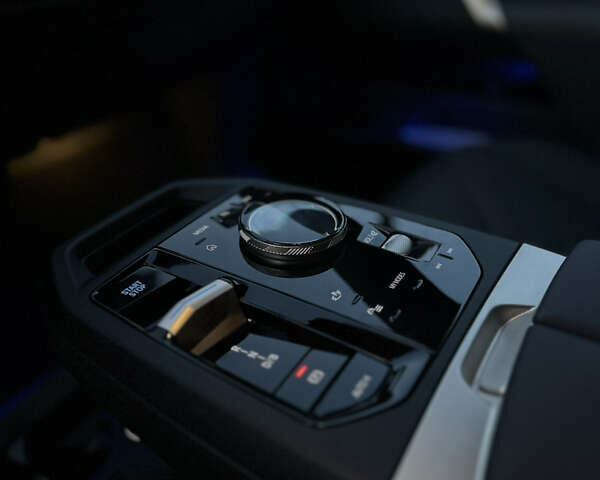 БМВ iX, об'ємом двигуна 0 л та пробігом 8 тис. км за 55900 $, фото 44 на Automoto.ua