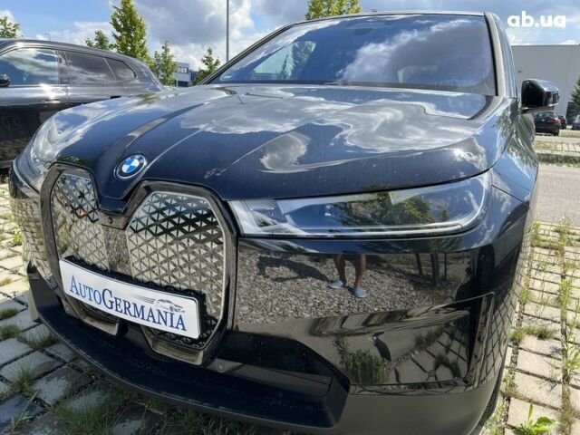 БМВ iX, объемом двигателя 0 л и пробегом 2 тыс. км за 118353 $, фото 3 на Automoto.ua