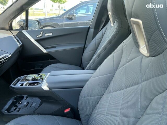 БМВ iX, объемом двигателя 0 л и пробегом 2 тыс. км за 118353 $, фото 19 на Automoto.ua