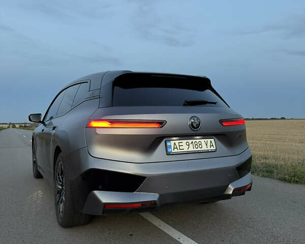 БМВ iX, объемом двигателя 0 л и пробегом 45 тыс. км за 81400 $, фото 13 на Automoto.ua