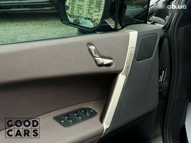 БМВ iX, объемом двигателя 0 л и пробегом 17 тыс. км за 53000 $, фото 12 на Automoto.ua