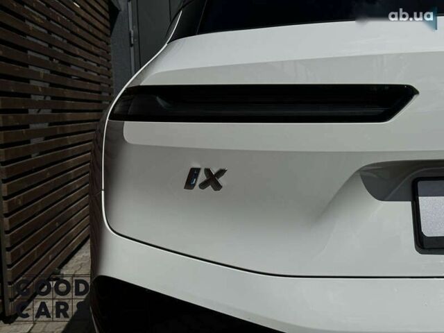 БМВ iX, объемом двигателя 0 л и пробегом 7 тыс. км за 65000 $, фото 10 на Automoto.ua