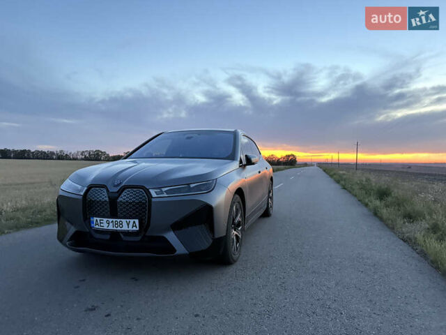 БМВ iX, объемом двигателя 0 л и пробегом 45 тыс. км за 81400 $, фото 26 на Automoto.ua