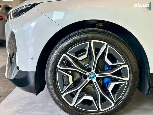 БМВ iX, объемом двигателя 0 л и пробегом 43 тыс. км за 55000 $, фото 5 на Automoto.ua