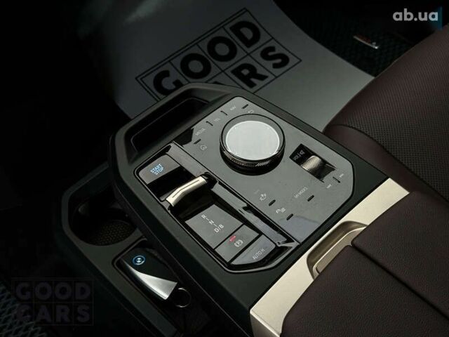 БМВ iX, объемом двигателя 0 л и пробегом 17 тыс. км за 53000 $, фото 17 на Automoto.ua