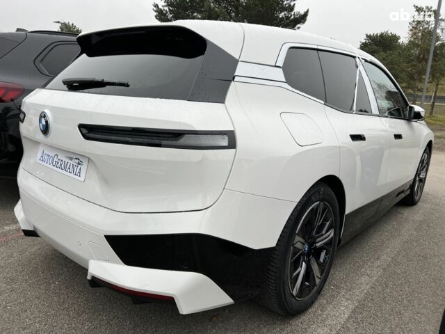 БМВ iX, объемом двигателя 0 л и пробегом 0 тыс. км за 128460 $, фото 9 на Automoto.ua