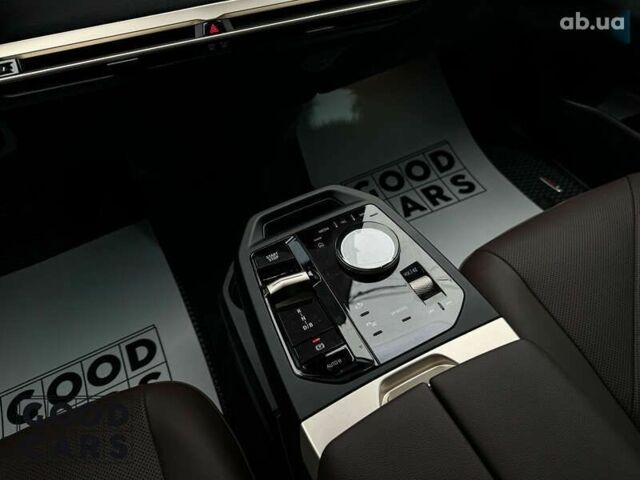 БМВ iX, объемом двигателя 0 л и пробегом 17 тыс. км за 53000 $, фото 25 на Automoto.ua