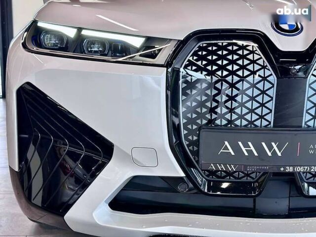 БМВ iX, объемом двигателя 0 л и пробегом 43 тыс. км за 55000 $, фото 2 на Automoto.ua