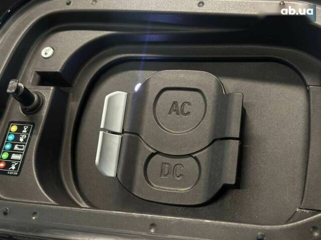 БМВ iX, об'ємом двигуна 0 л та пробігом 62 тис. км за 56405 $, фото 14 на Automoto.ua