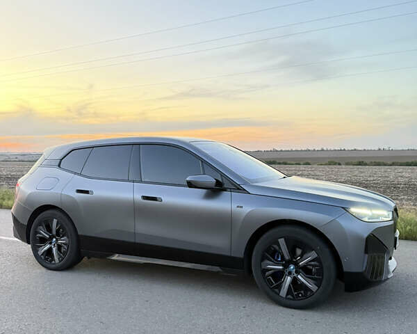 БМВ iX, объемом двигателя 0 л и пробегом 45 тыс. км за 81400 $, фото 5 на Automoto.ua