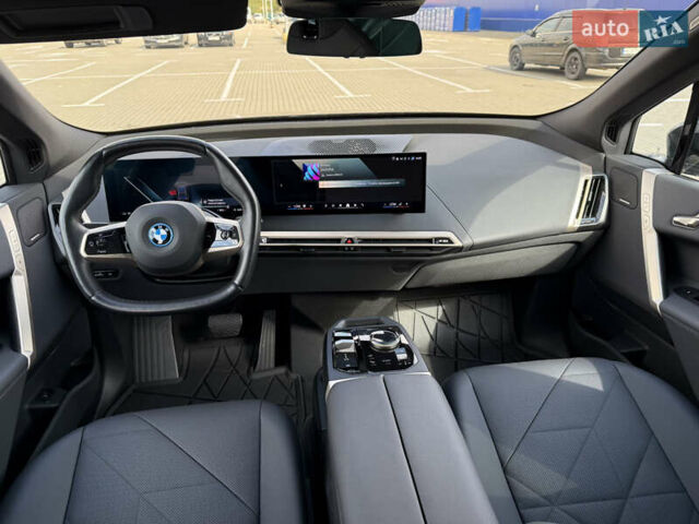 БМВ iX, объемом двигателя 0 л и пробегом 13 тыс. км за 51700 $, фото 15 на Automoto.ua