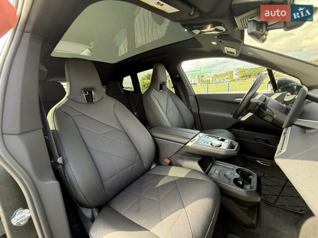 БМВ iX, объемом двигателя 0 л и пробегом 13 тыс. км за 51700 $, фото 28 на Automoto.ua