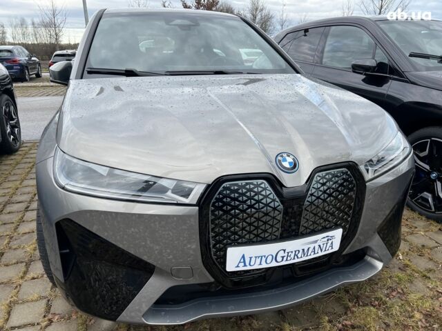 БМВ iX, объемом двигателя 0 л и пробегом 0 тыс. км за 93900 $, фото 29 на Automoto.ua