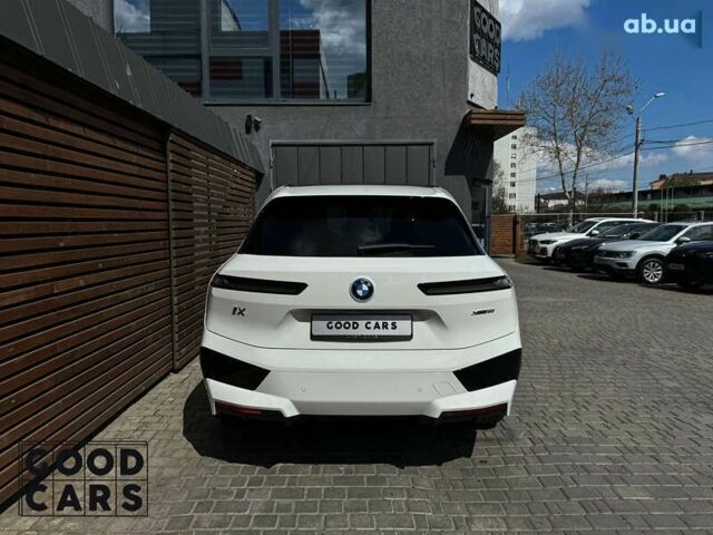 БМВ iX, объемом двигателя 0 л и пробегом 7 тыс. км за 65000 $, фото 4 на Automoto.ua