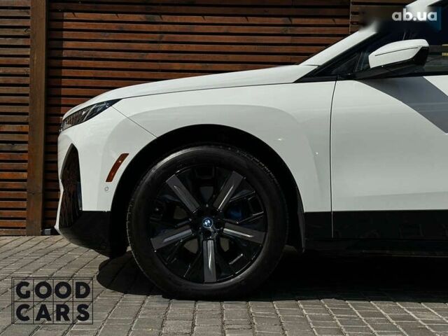 БМВ iX, объемом двигателя 0 л и пробегом 7 тыс. км за 65000 $, фото 12 на Automoto.ua