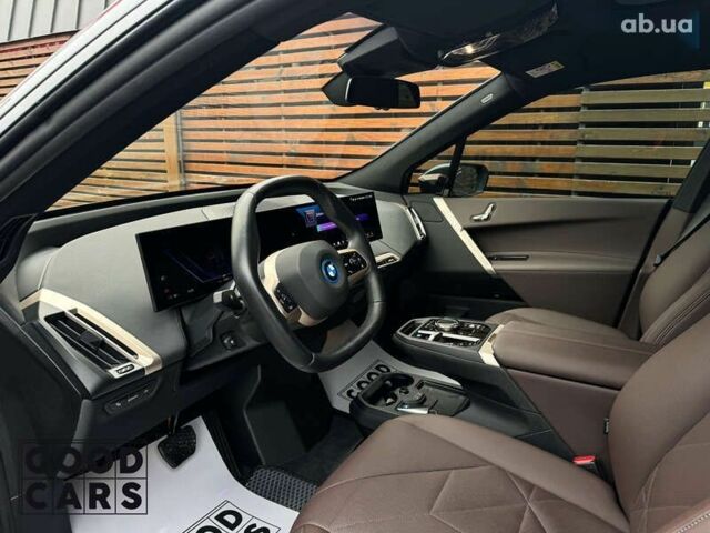 БМВ iX, объемом двигателя 0 л и пробегом 17 тыс. км за 53000 $, фото 13 на Automoto.ua