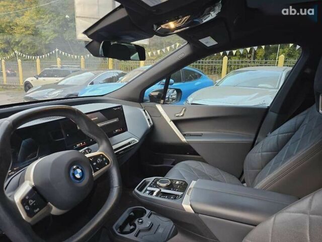 БМВ iX, об'ємом двигуна 0 л та пробігом 14 тис. км за 57500 $, фото 15 на Automoto.ua