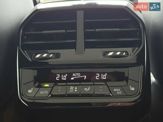 БМВ iX, об'ємом двигуна 0 л та пробігом 3 тис. км за 69900 $, фото 27 на Automoto.ua