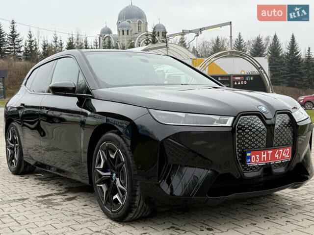 БМВ iX, об'ємом двигуна 0 л та пробігом 3 тис. км за 69900 $, фото 3 на Automoto.ua