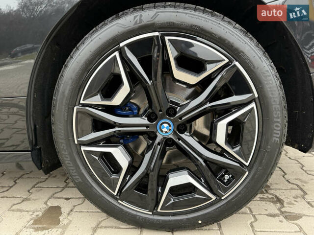 БМВ iX, об'ємом двигуна 0 л та пробігом 3 тис. км за 69900 $, фото 13 на Automoto.ua