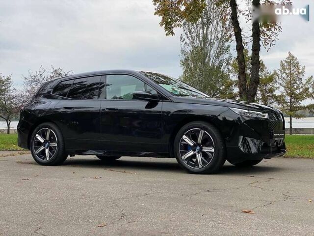 БМВ iX, объемом двигателя 0 л и пробегом 19 тыс. км за 64999 $, фото 11 на Automoto.ua