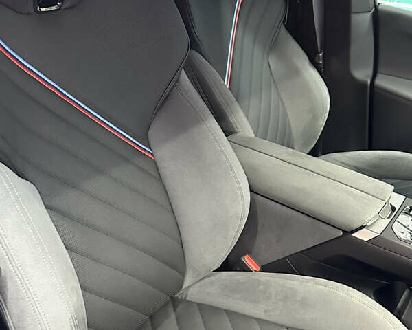 БМВ iX, объемом двигателя 0 л и пробегом 8 тыс. км за 89500 $, фото 10 на Automoto.ua