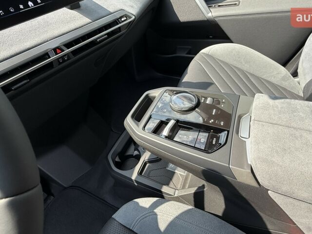 БМВ iX, об'ємом двигуна 0 л та пробігом 0 тис. км за 133685 $, фото 14 на Automoto.ua