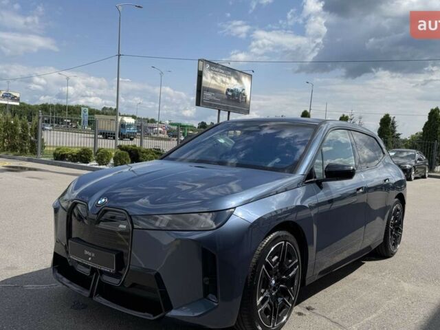 БМВ iX, объемом двигателя 0 л и пробегом 0 тыс. км за 129604 $, фото 1 на Automoto.ua