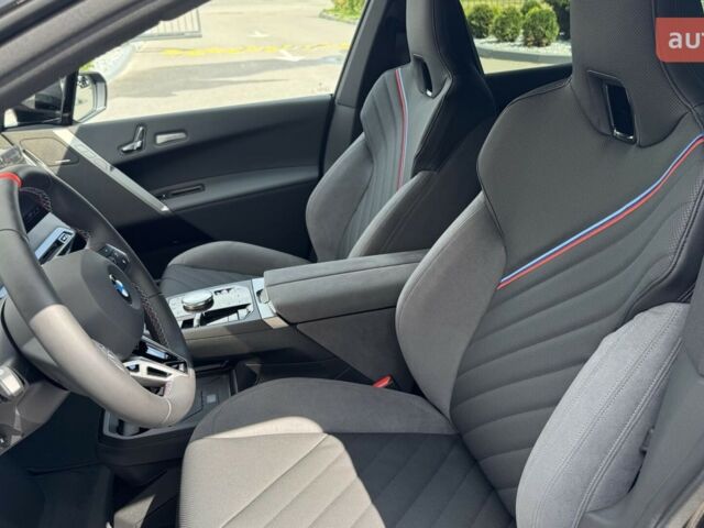 БМВ iX, объемом двигателя 0 л и пробегом 0 тыс. км за 129604 $, фото 9 на Automoto.ua